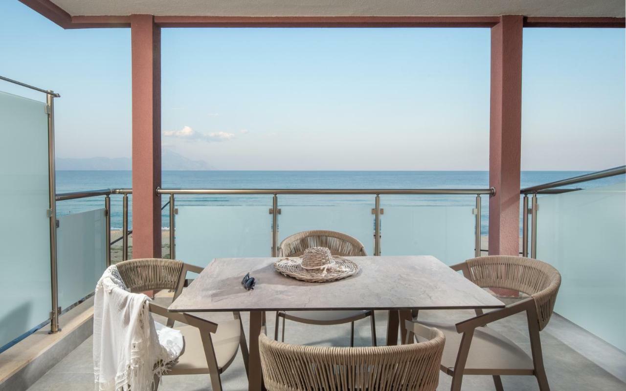 Stavros Compass Hotel ซาร์ตี ภายนอก รูปภาพ