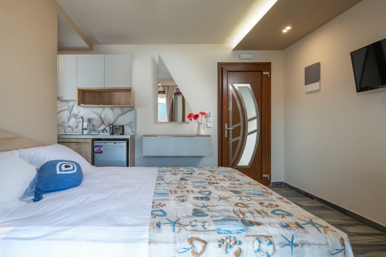 Stavros Compass Hotel ซาร์ตี ภายนอก รูปภาพ